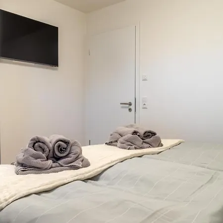 Dorumer Sielhuus 2 - Mit Terrasse Und Sauna Holiday home